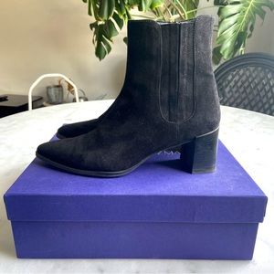 Stuart Weitzman basis, ankle suede boots, size 7, black